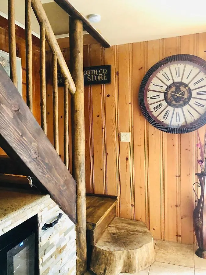 Holiday home Charming Lake Arrowhead