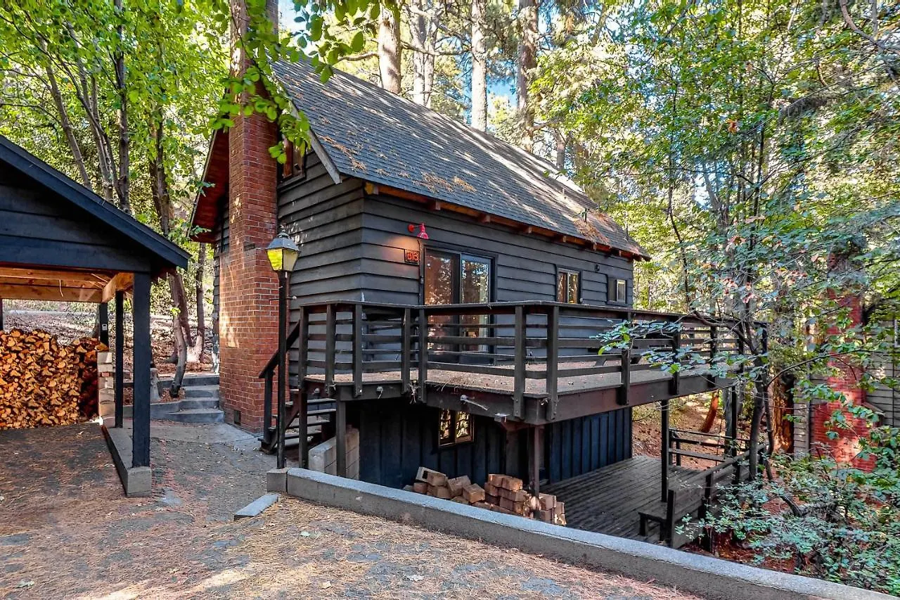 Wooded Comfort * Lake Arrowhead