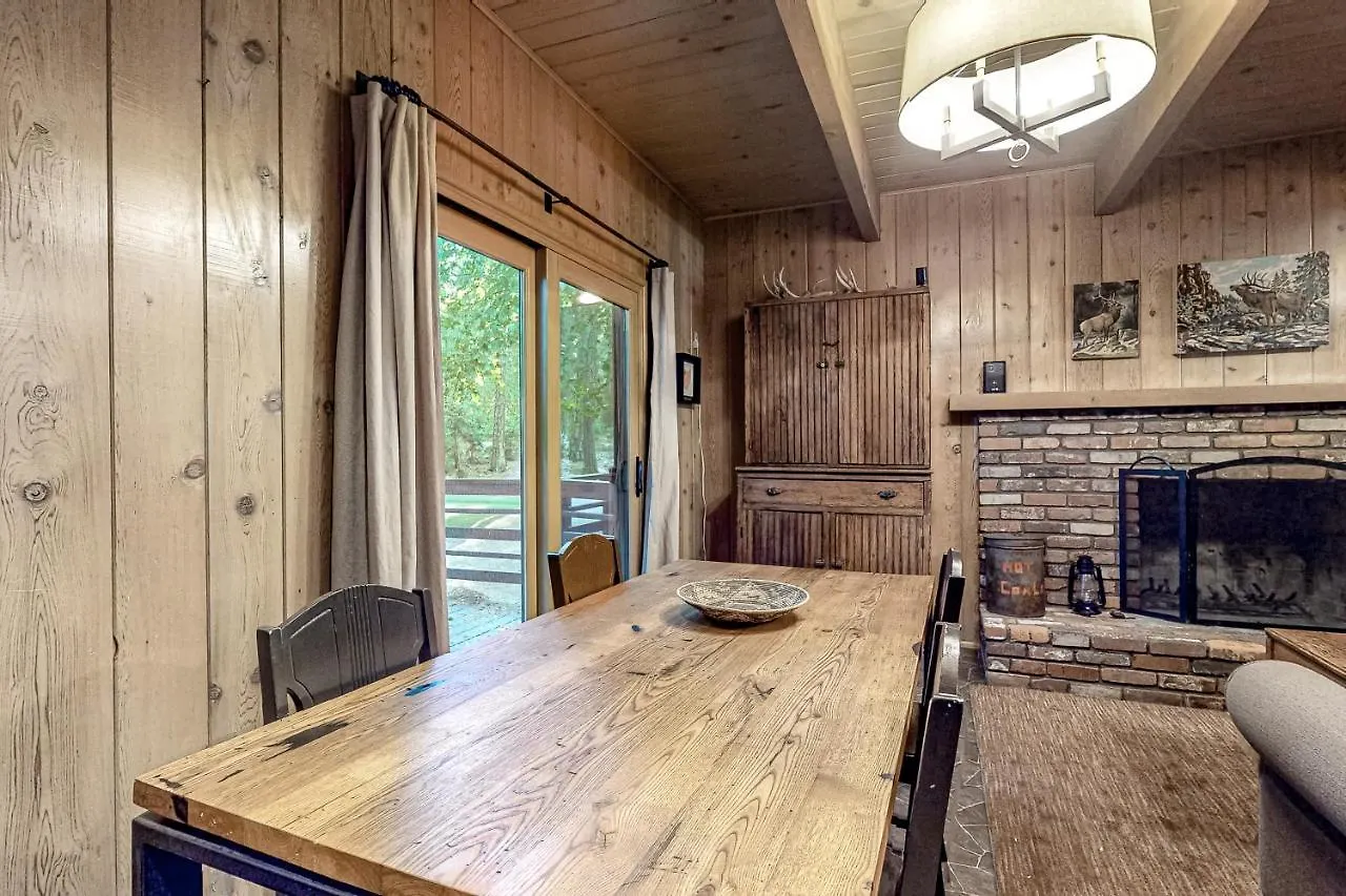 Wooded Comfort *