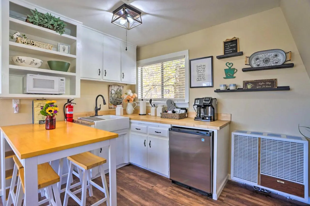 Arrowhead With Private Hot Tub! Apartment *