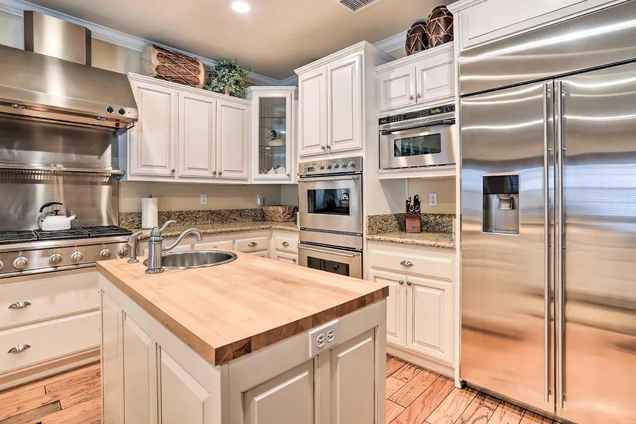Huge Arrowhead With 3 Decks And Grill! Lake Arrowhead
