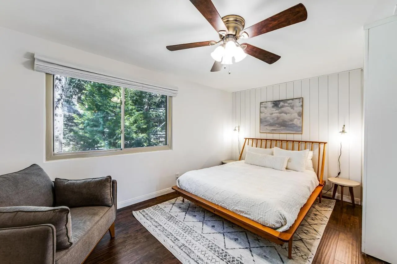 Holiday home Paradise In The Palisades *
