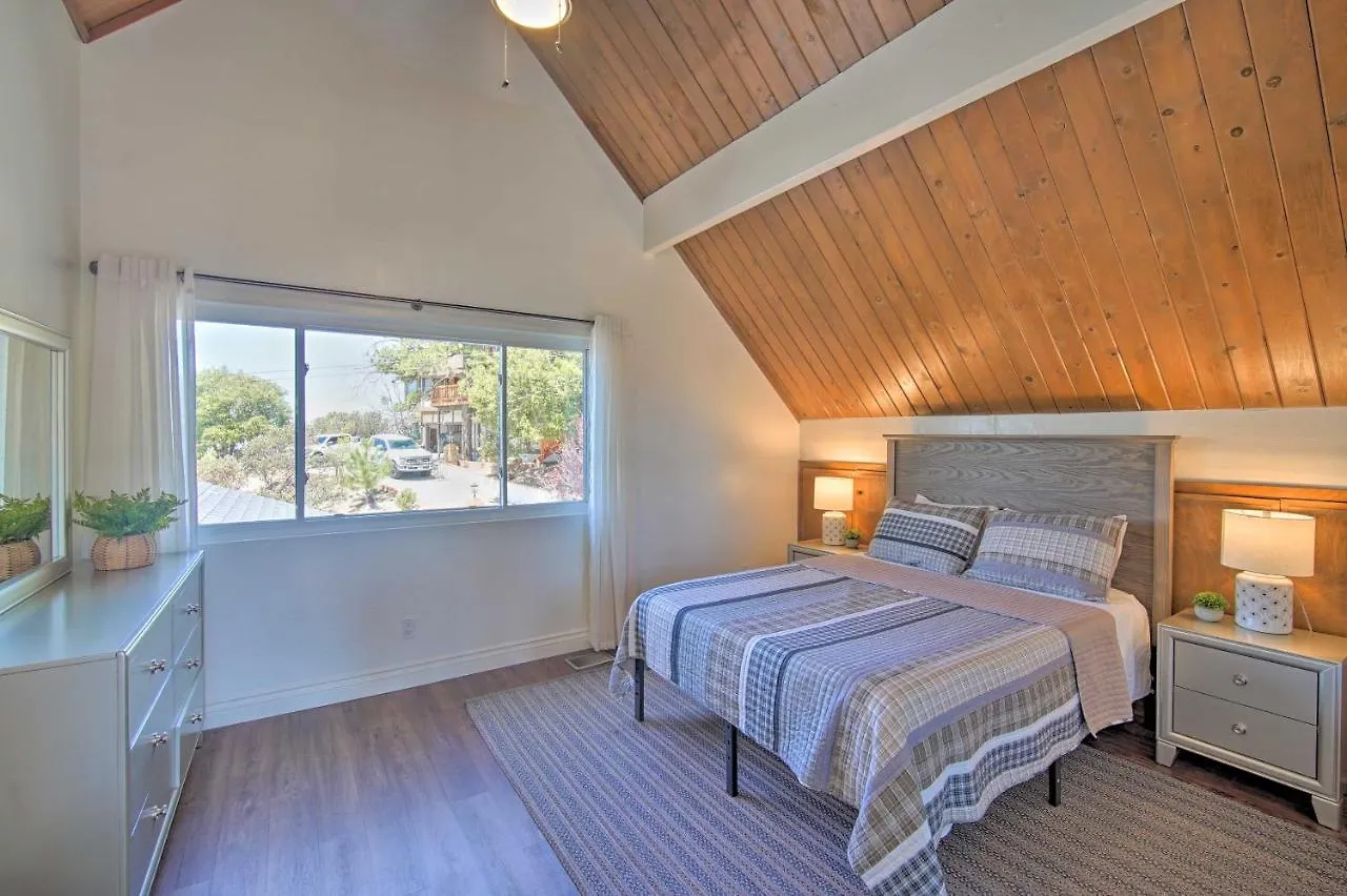 Stunning Arrowhead Decks And Hot Tub Holiday home Lake Arrowhead