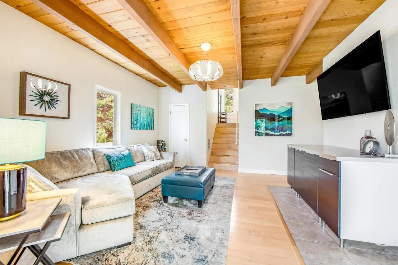 Timber Retreat * Lake Arrowhead