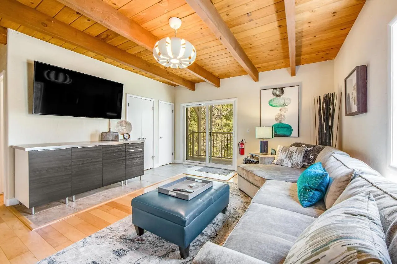 Timber Retreat Holiday home *