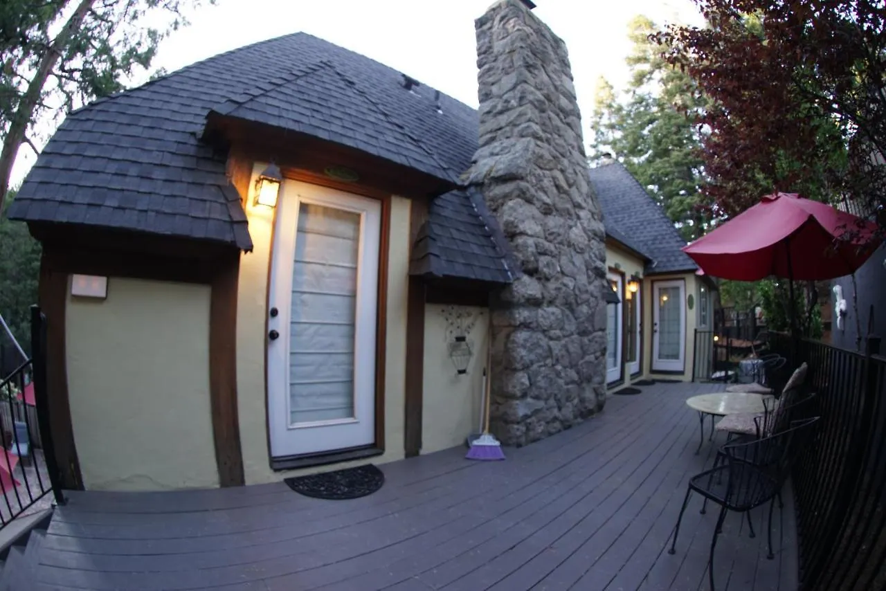 Fleur De Europeran Lake Arrowhead