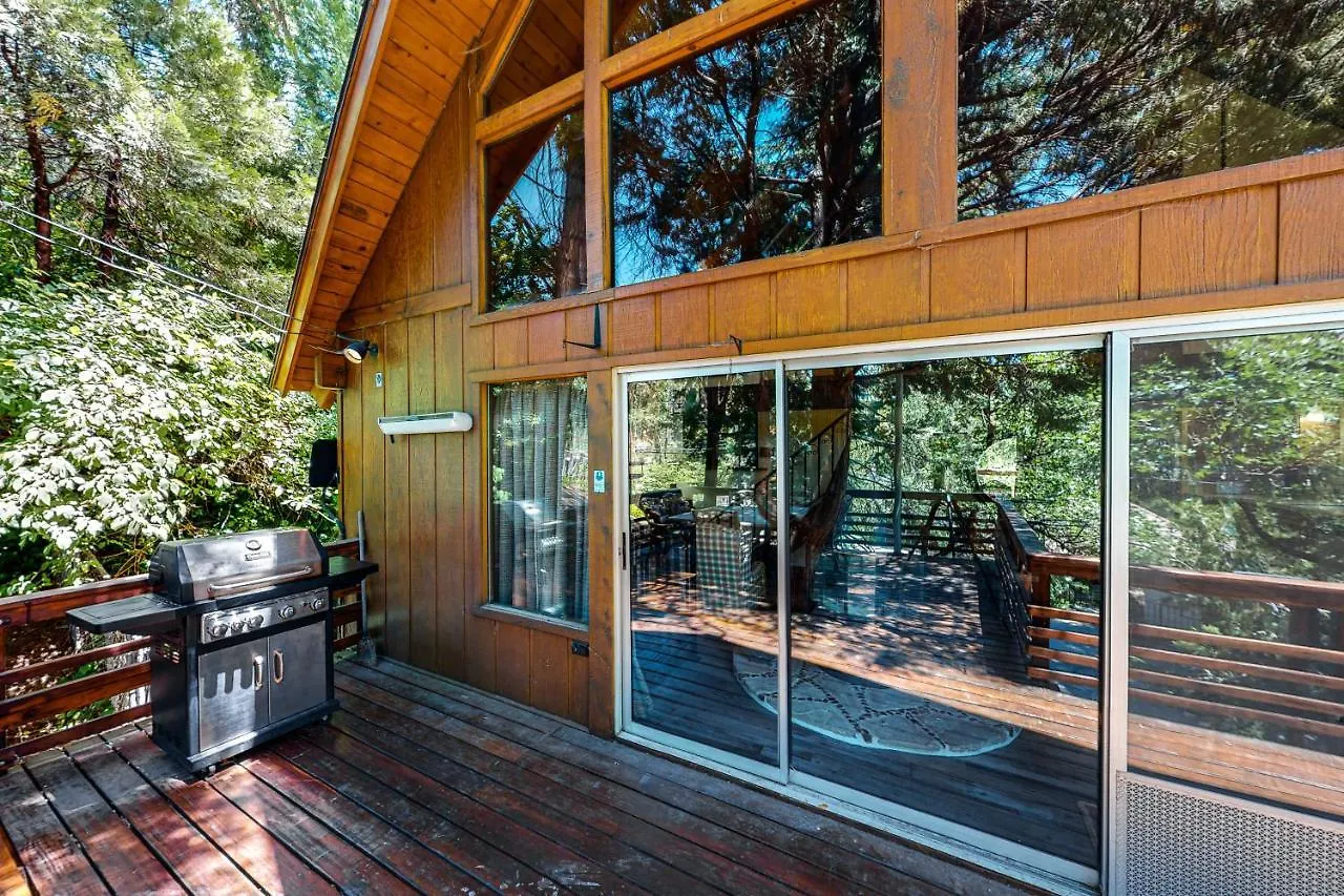 Retro Holiday home Lake Arrowhead