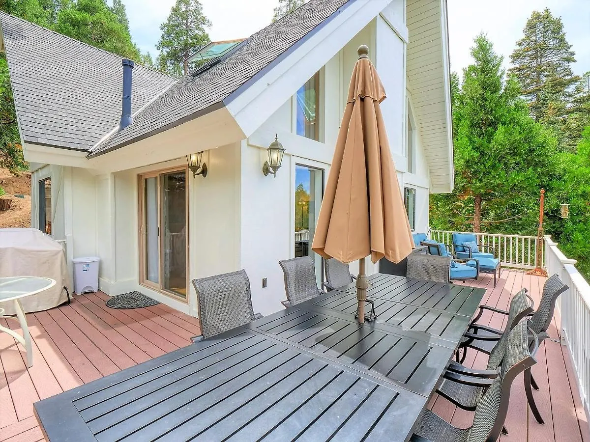 Kid's Paradise! Ball Pit 2 Lofts Lakeview 5 Bd, 3ba Holiday home *