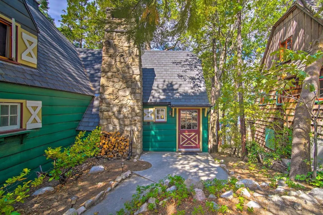 Vintage Arrowhead - Walk To Lake! Lake Arrowhead