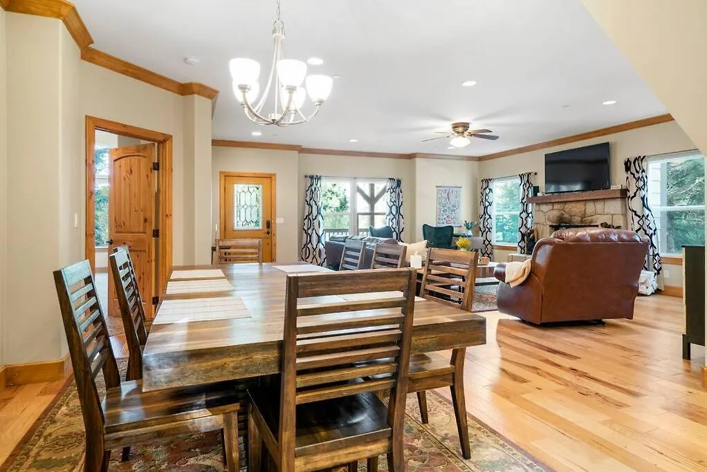 Newly Listed! Welcome To Sky Forrest Retreat! * Lake Arrowhead