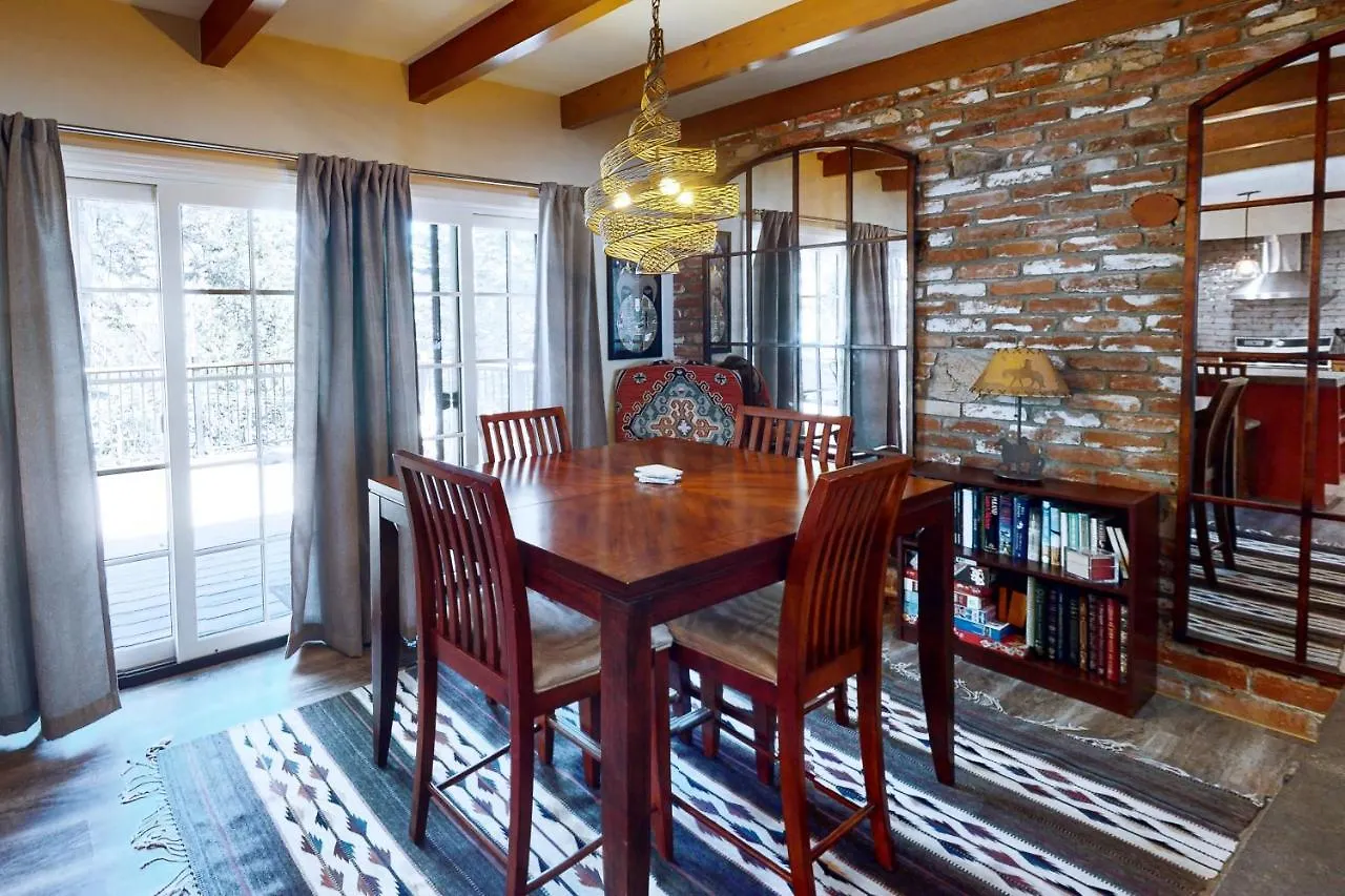 Terrace Retreat Holiday home Lake Arrowhead