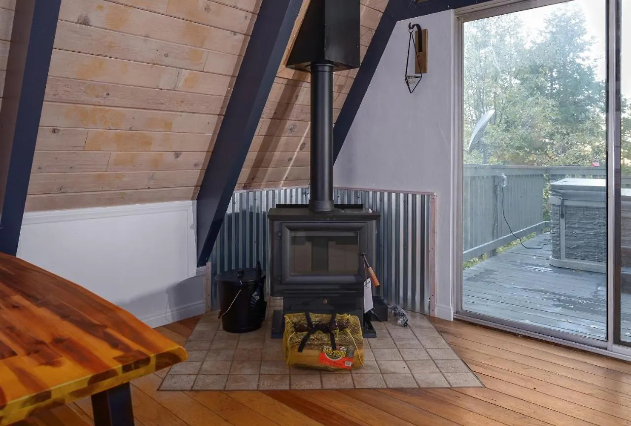 Arrowhead Cabin-hot Tub-family Friendly-arcade-fire Pit *