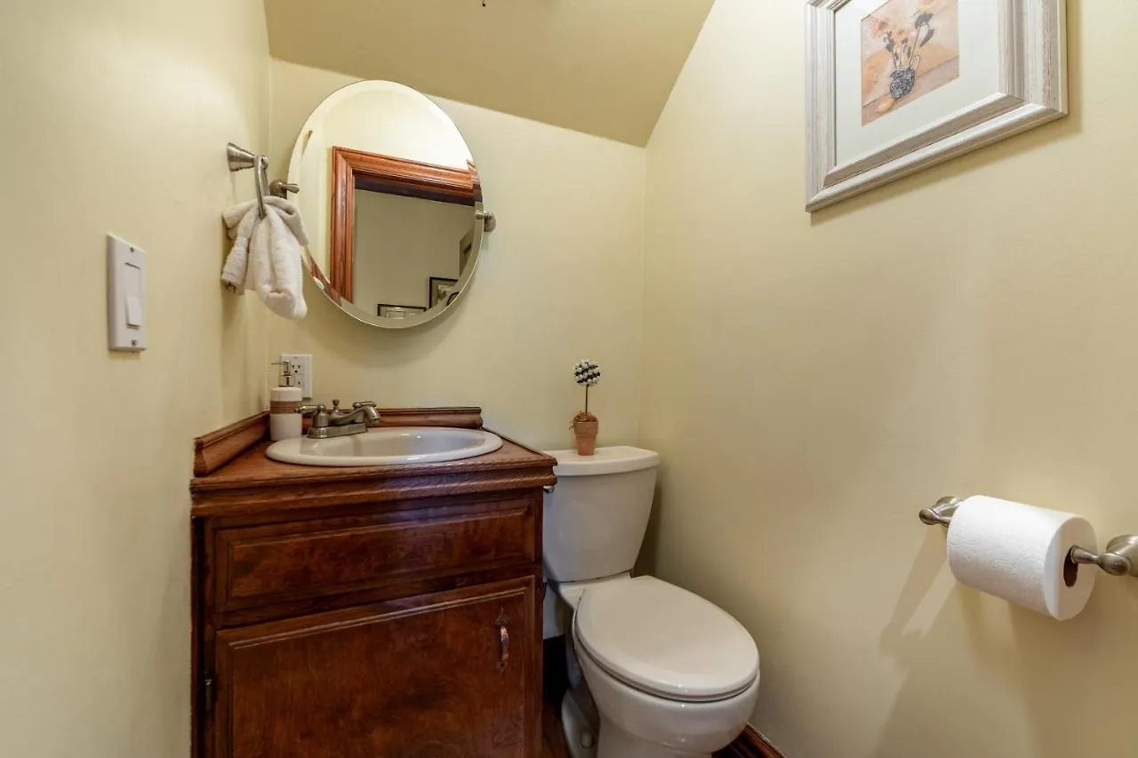 Mountain Memories On Tavern Bay Holiday home