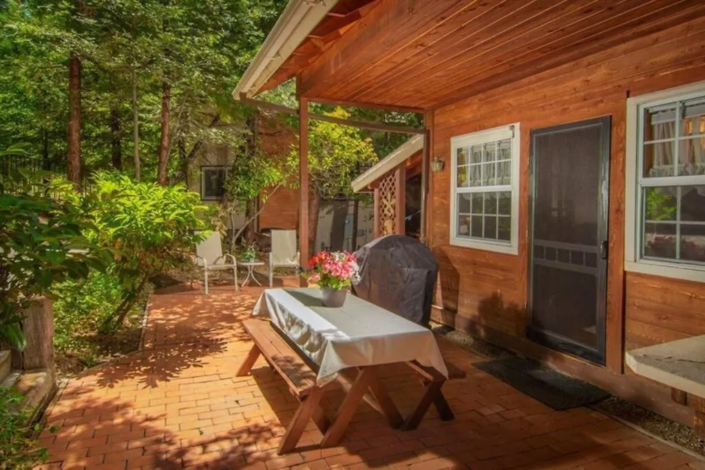 The Arrowhead Hideaway! Game + Bbq Villa *