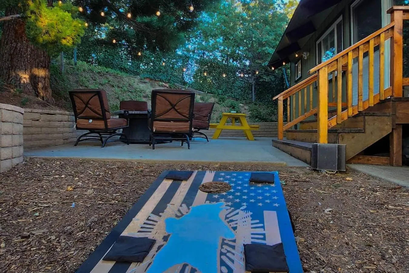 Arrowhead - Redesigned! Hot Tub ~ Walk To ~ Dog Friendly Apartment *