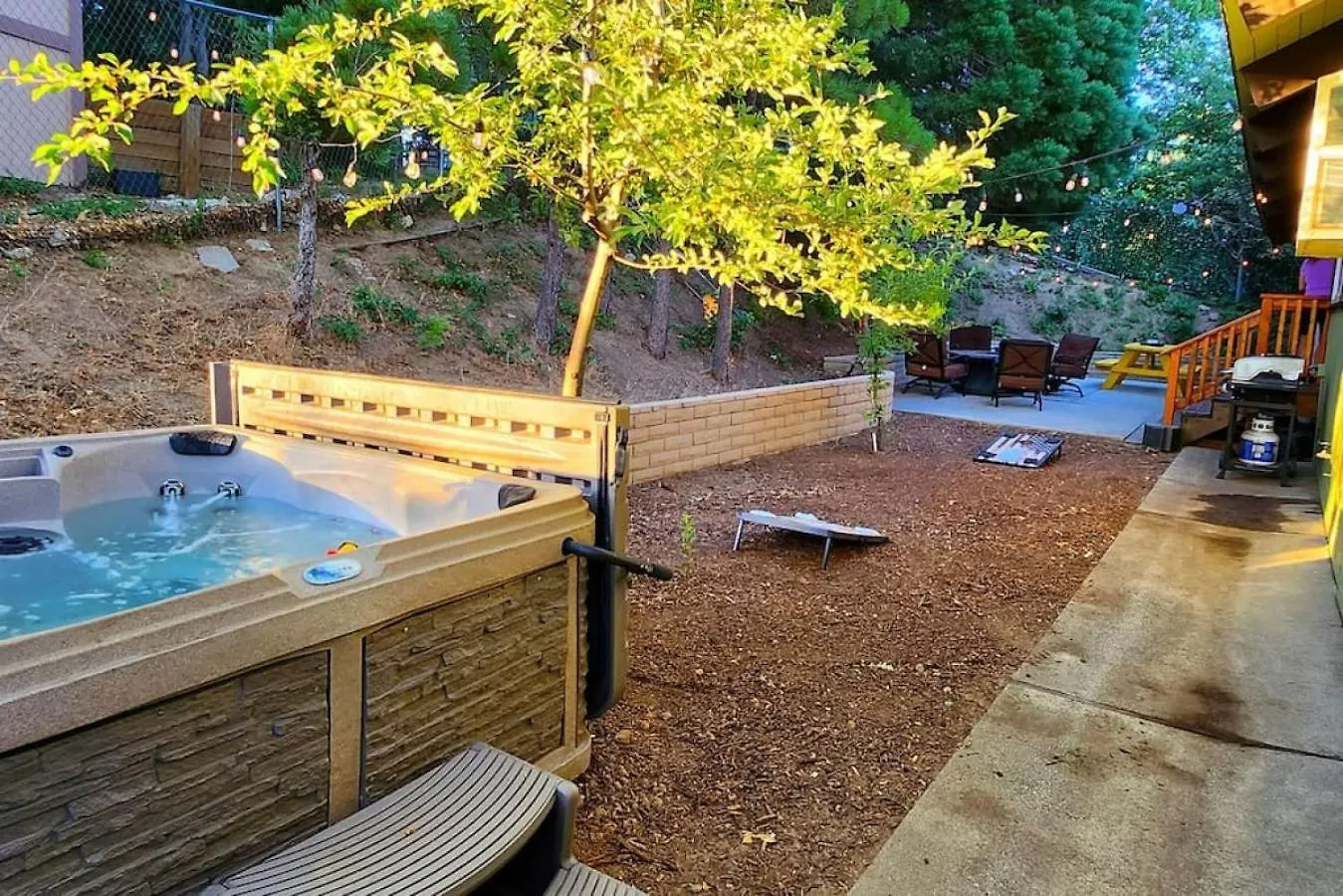 Apartment Arrowhead - Redesigned! Hot Tub ~ Walk To ~ Dog Friendly *