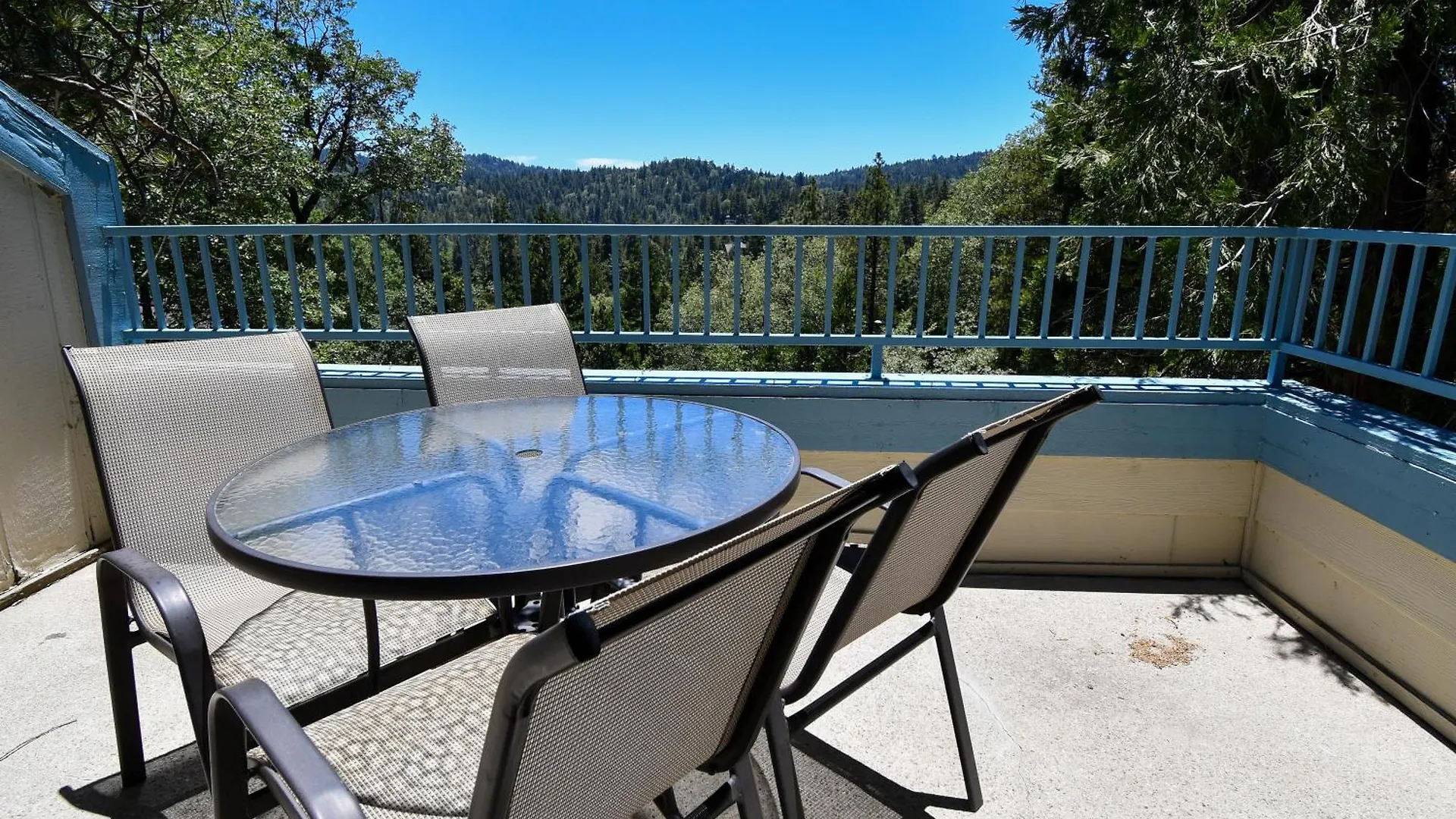 Hotel North Bay At Lake Arrowhead 2*