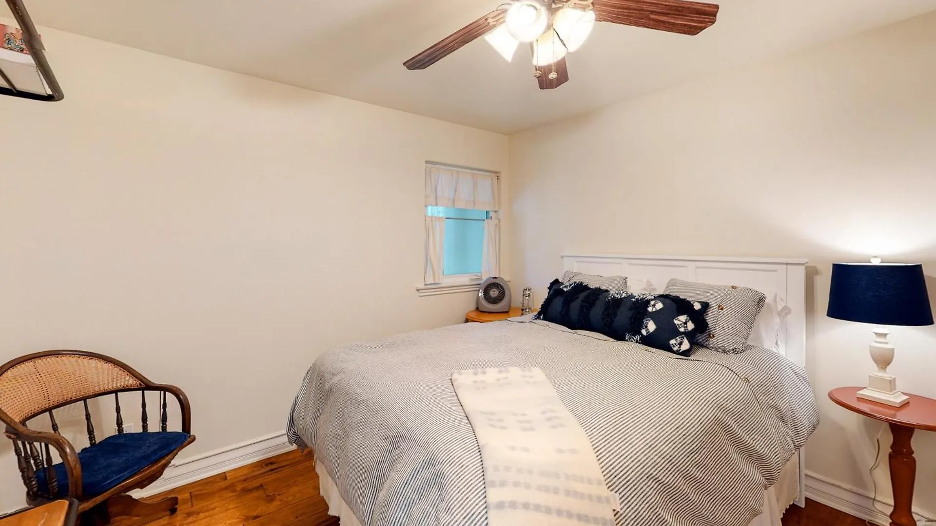 Bayfront Beauty Holiday home Lake Arrowhead