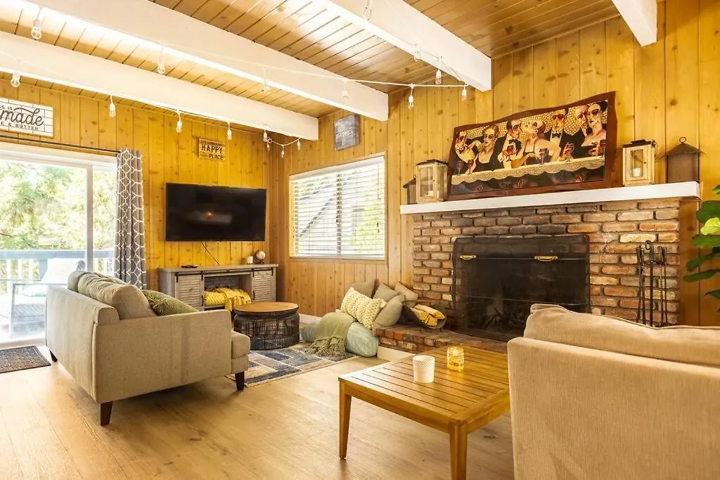 Family Arrowhead Sleeps 12 And Gameroom Lake Arrowhead