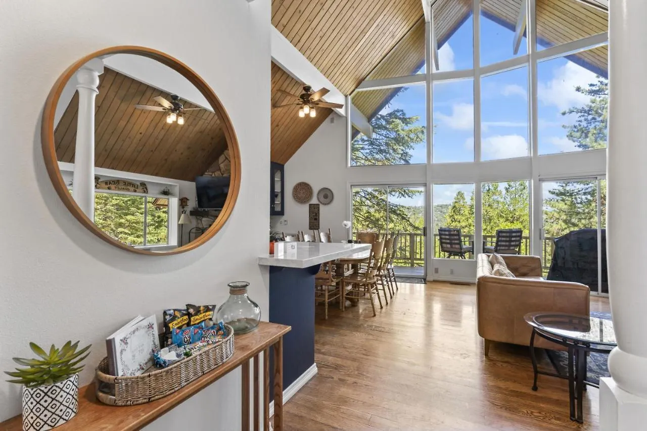 Luxe Mountain Retreat Village Close Game Ac Backs Up To Trails Holiday home