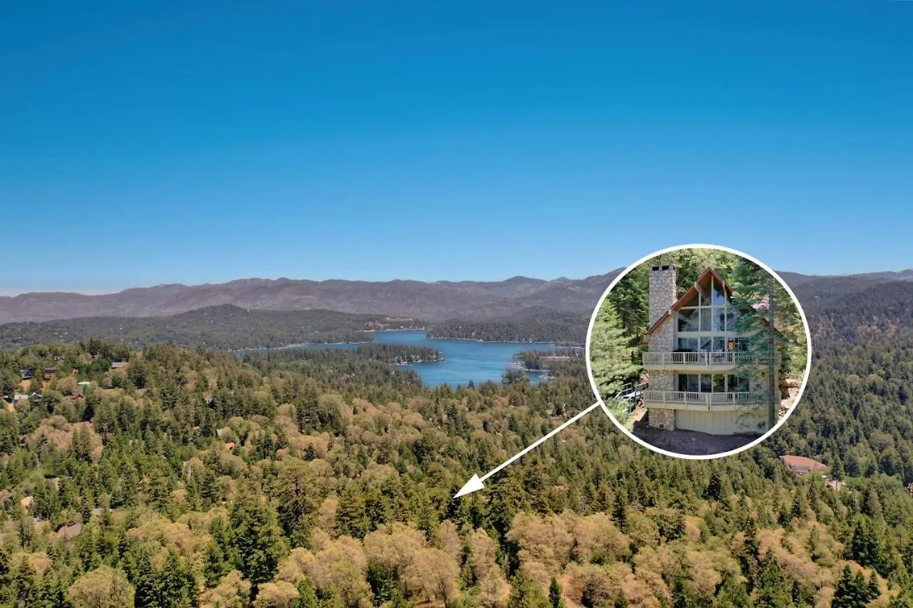 Luxe Mountain Retreat Village Close Game Ac Backs Up To Trails Holiday home