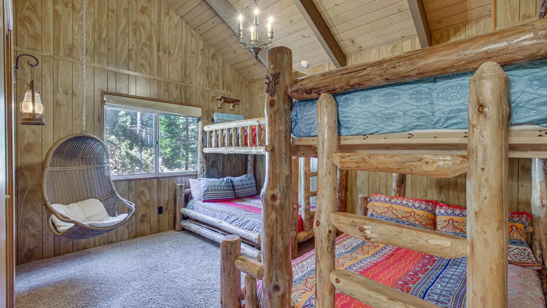 Chic Arrowhead Retreat 4 Seasons Of Fun! Holiday home Lake Arrowhead