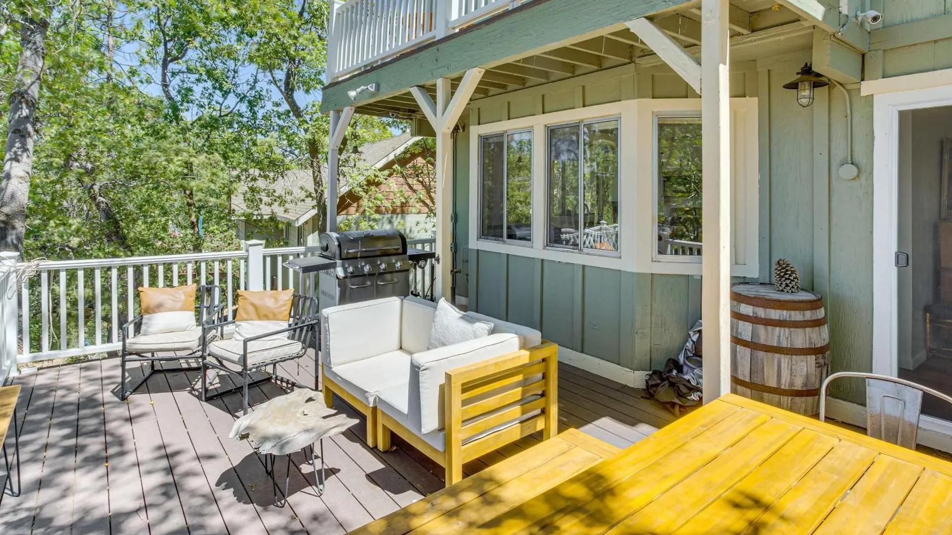Arrowhead Family Deck And Grill Holiday home *