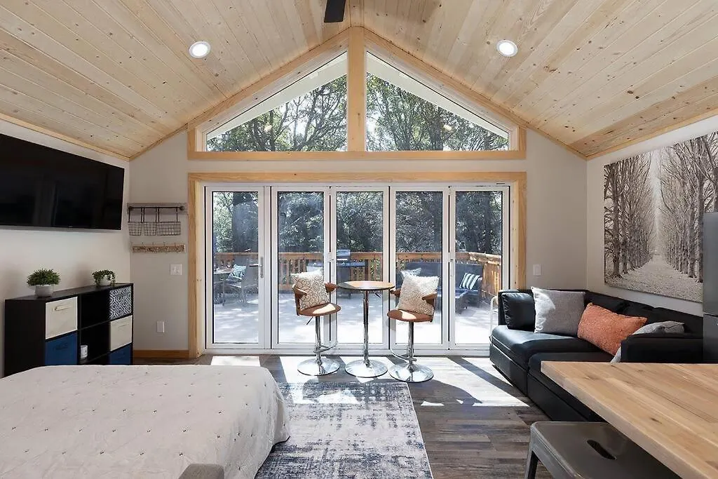 One With Nature Holiday home Lake Arrowhead