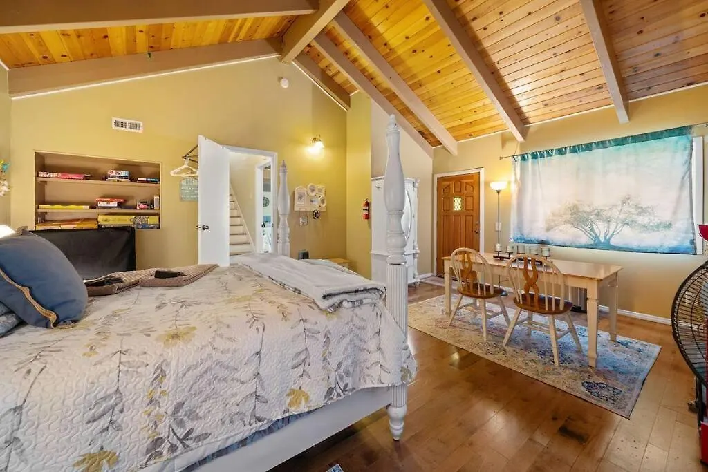 Cute A Frame Mountain Views Full Kitchen Bbq *