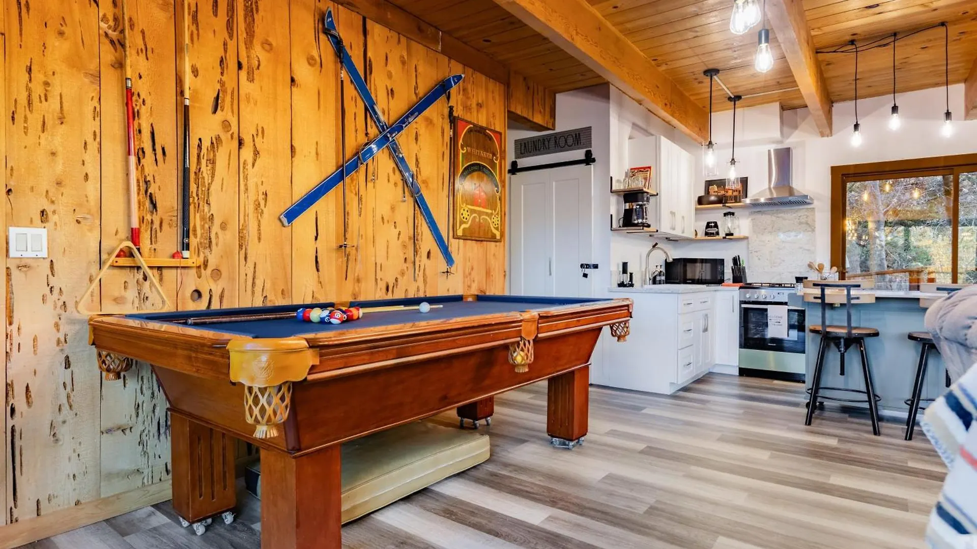 Holiday home Legacy Hideaway By Avantstay Deck Hot Tub *