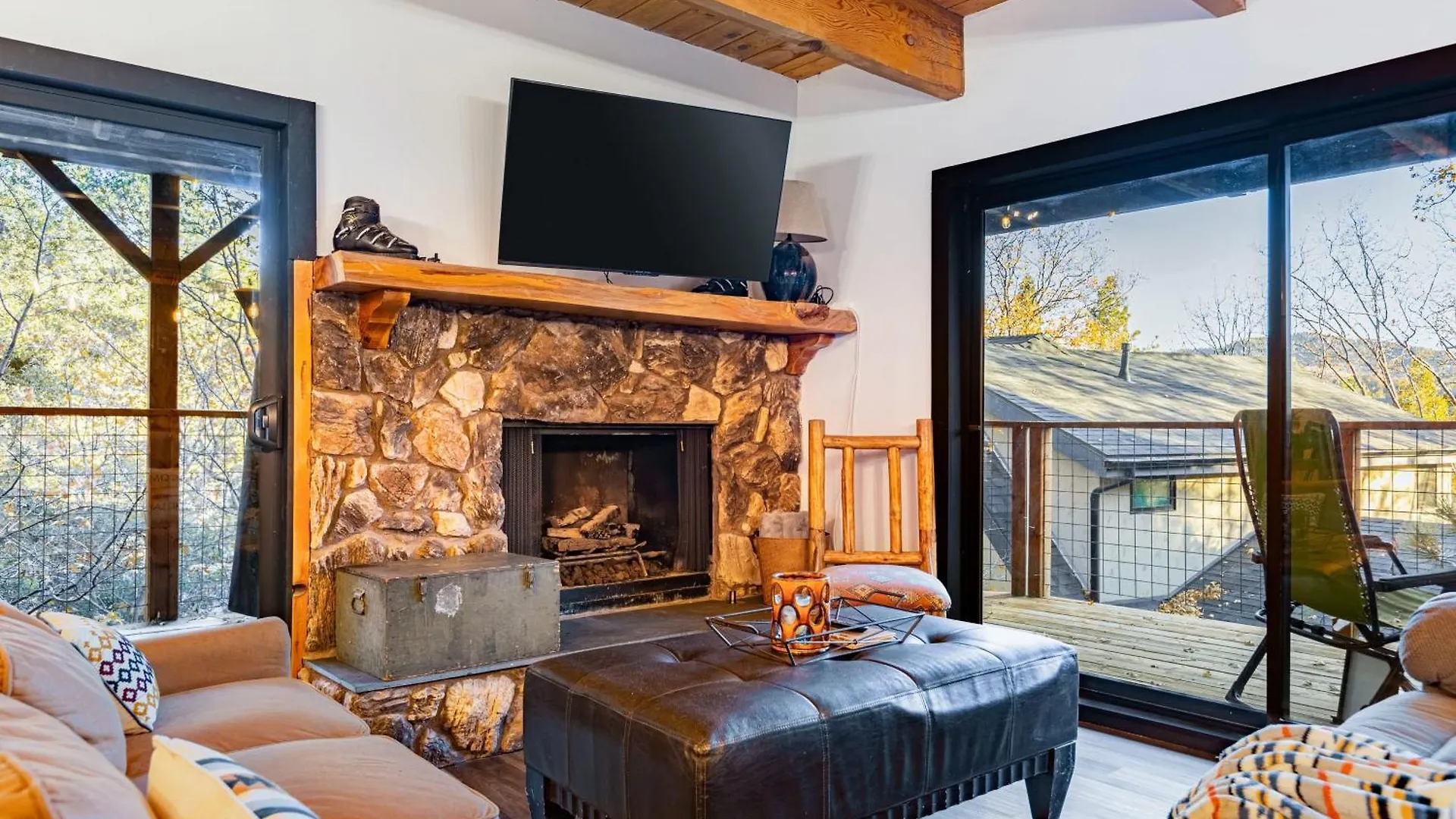 Legacy Hideaway By Avantstay Deck Hot Tub Holiday home *