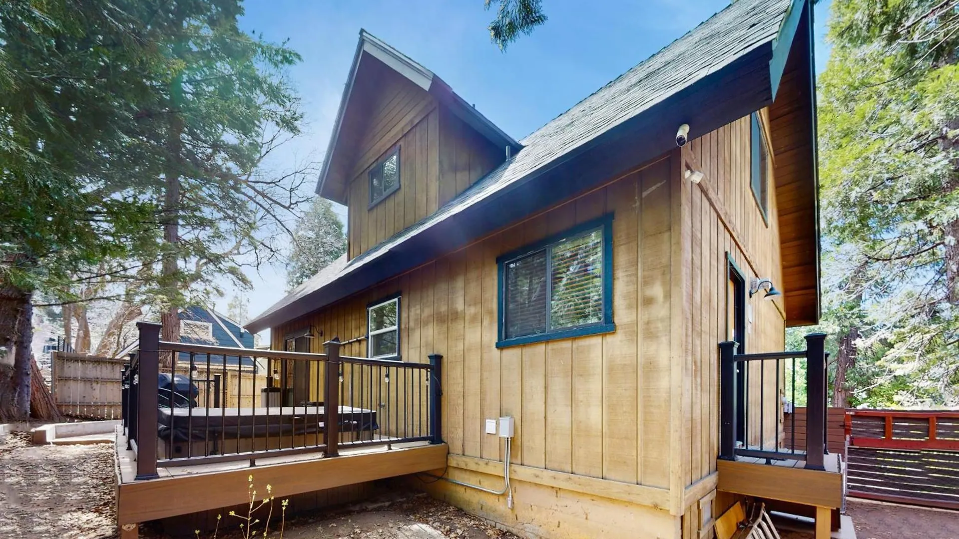 La * Lake Arrowhead