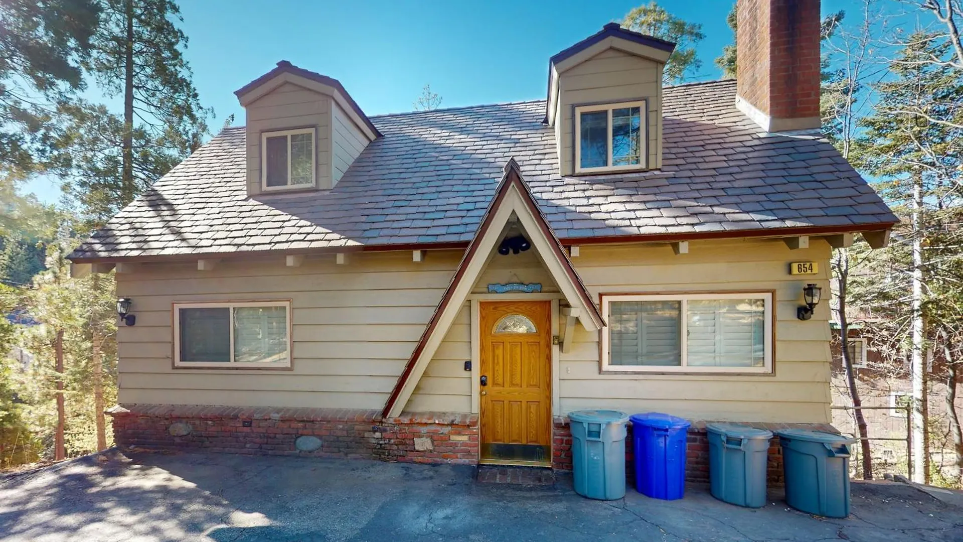 Dancing Bear Chalet