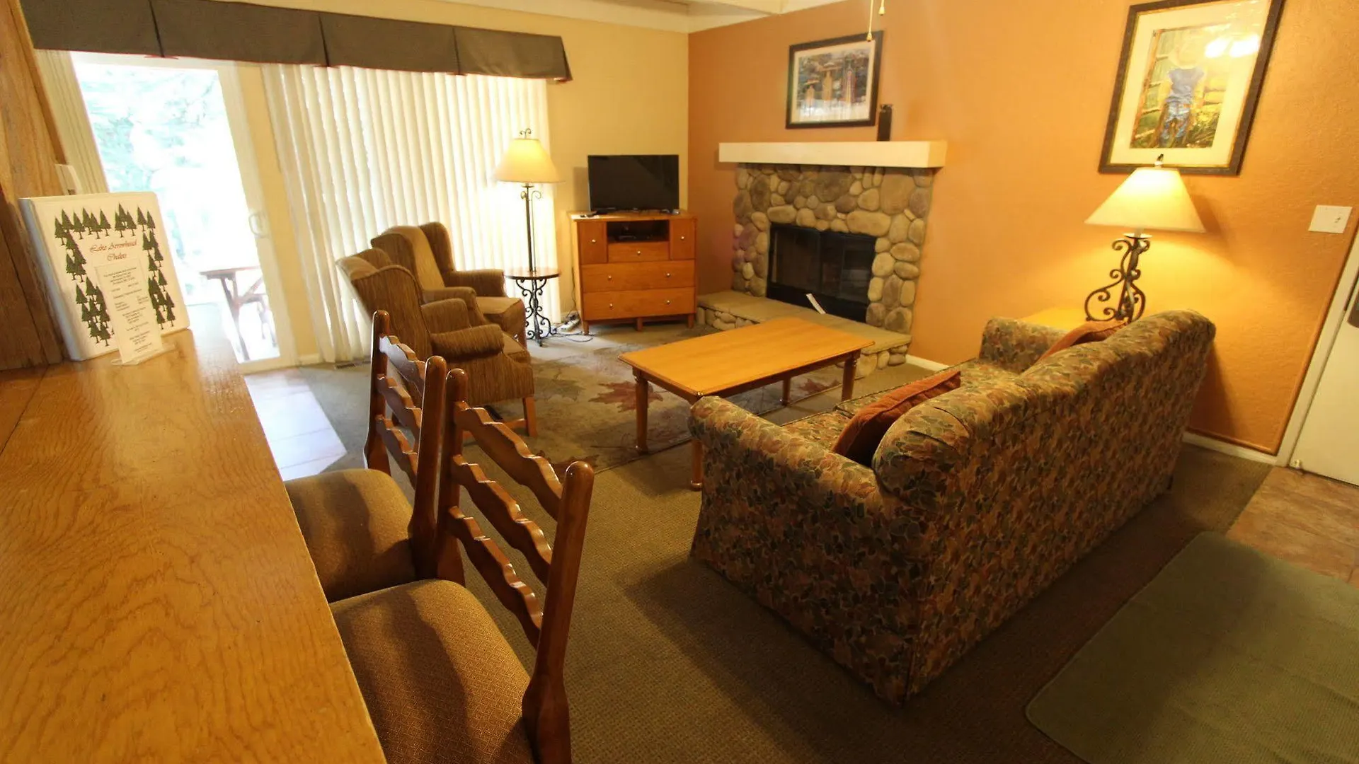 Chalets, A Vri Holiday home *