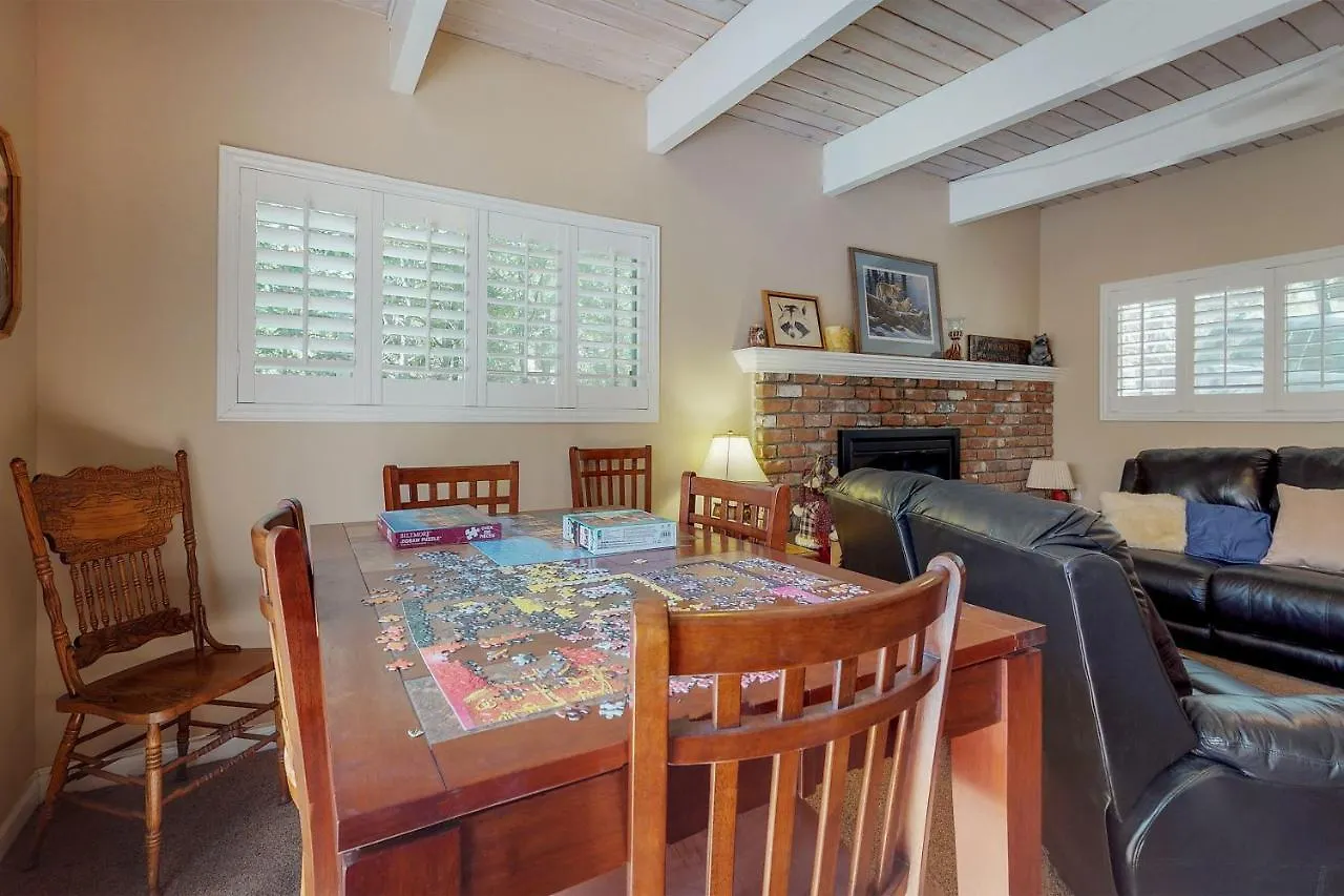 Dancing Bear Chalet Holiday home Lake Arrowhead