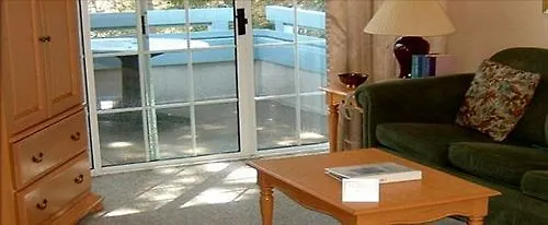 Hotel North Bay At Lake Arrowhead