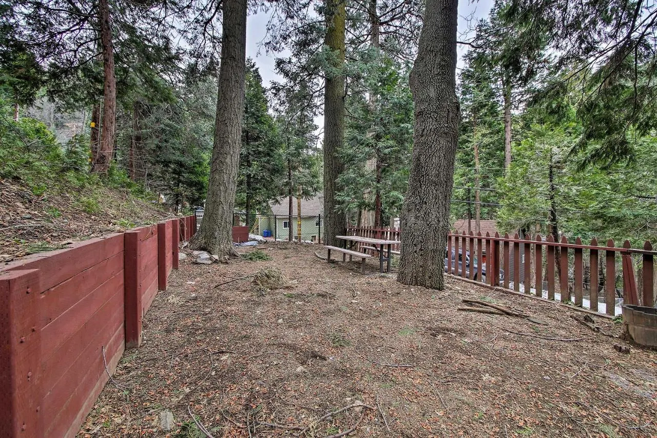 Vintage Snow White About 2 Miles To Village! * Lake Arrowhead