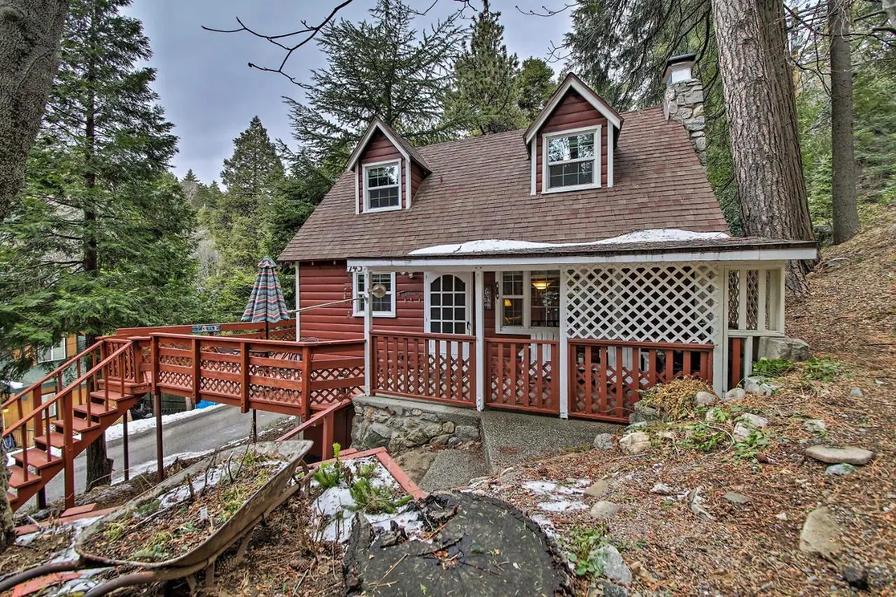 Holiday home Vintage Snow White About 2 Miles To Village! Lake Arrowhead