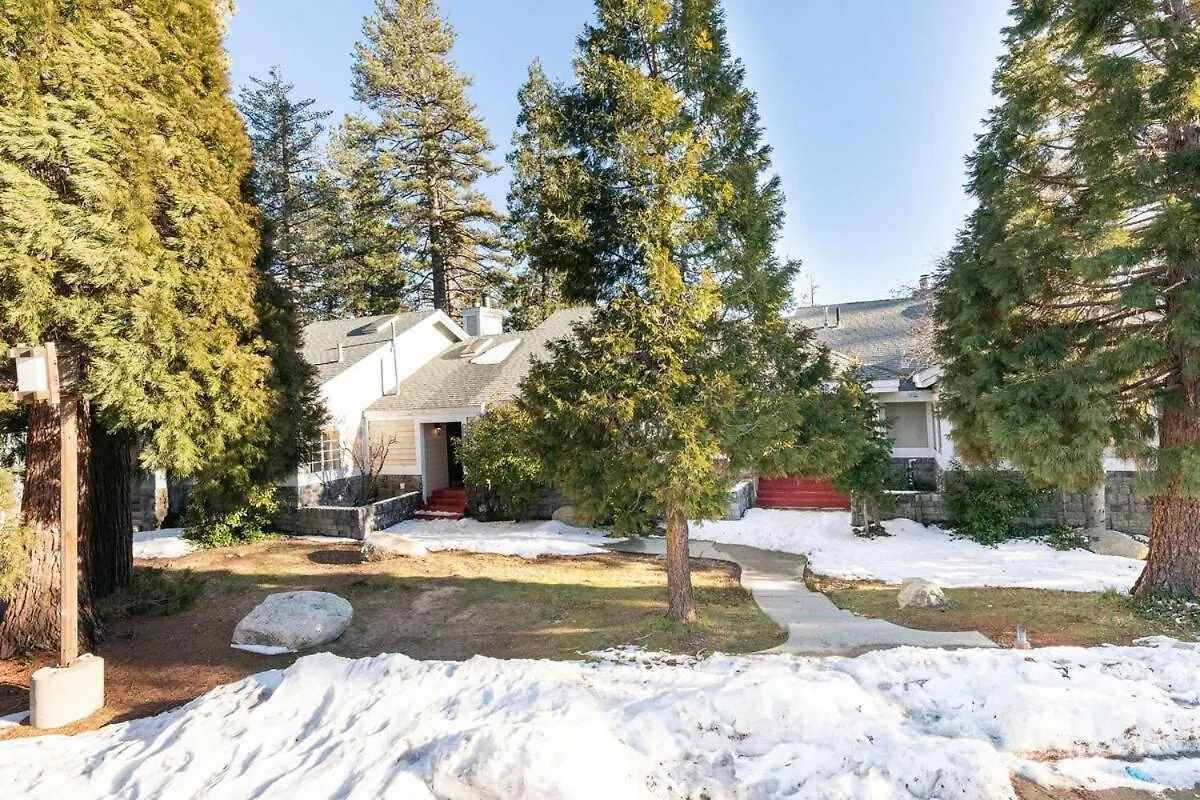 Villas * Lake Arrowhead