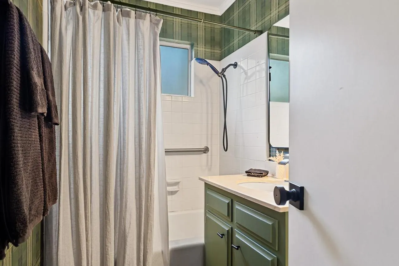 Romantic & Family Friendly In The Woods Lake Arrowhead